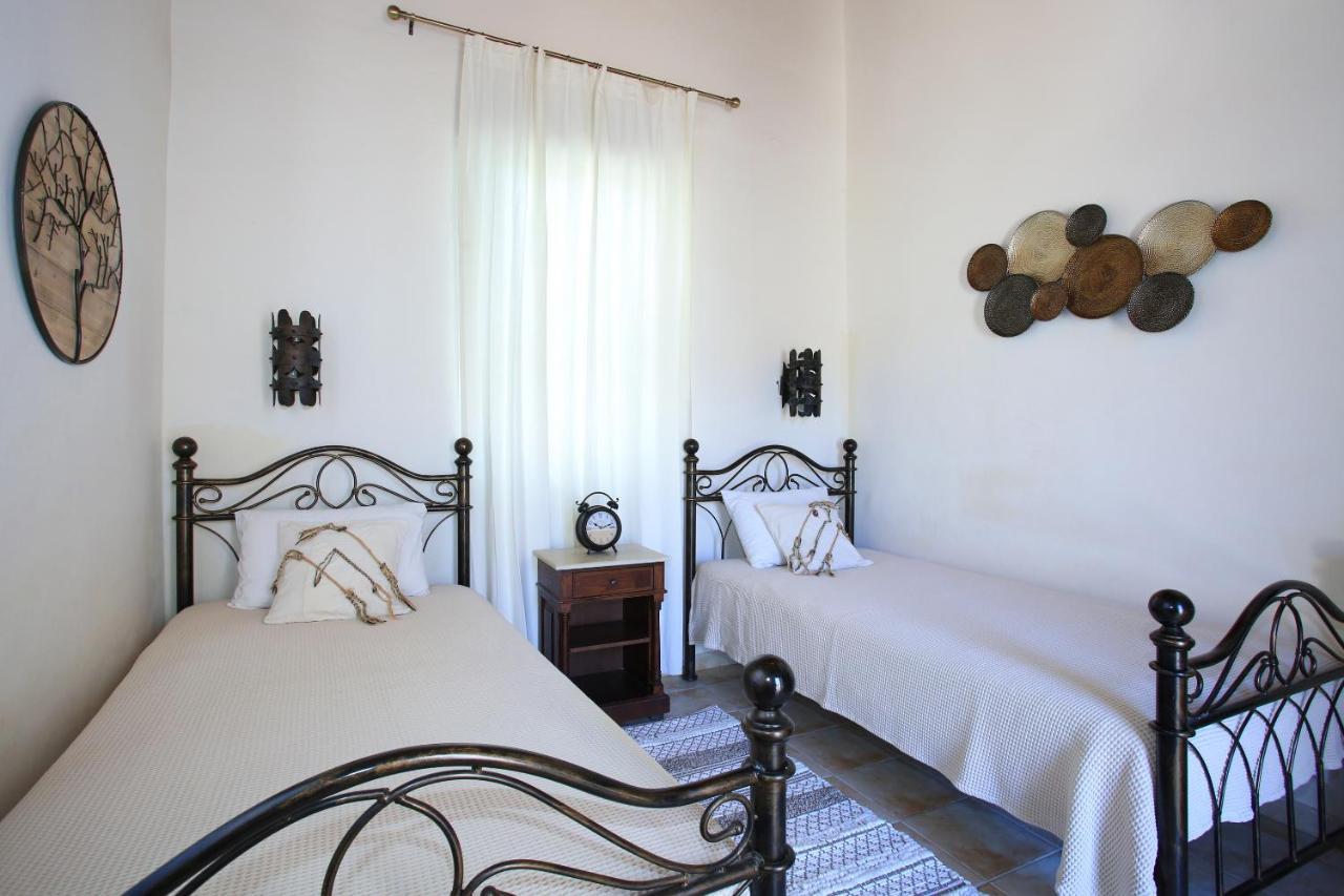 Villa Oasis Kamilari Ngoại thất bức ảnh