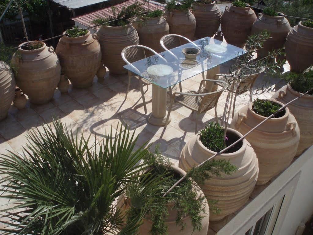 Villa Oasis Kamilari Ngoại thất bức ảnh